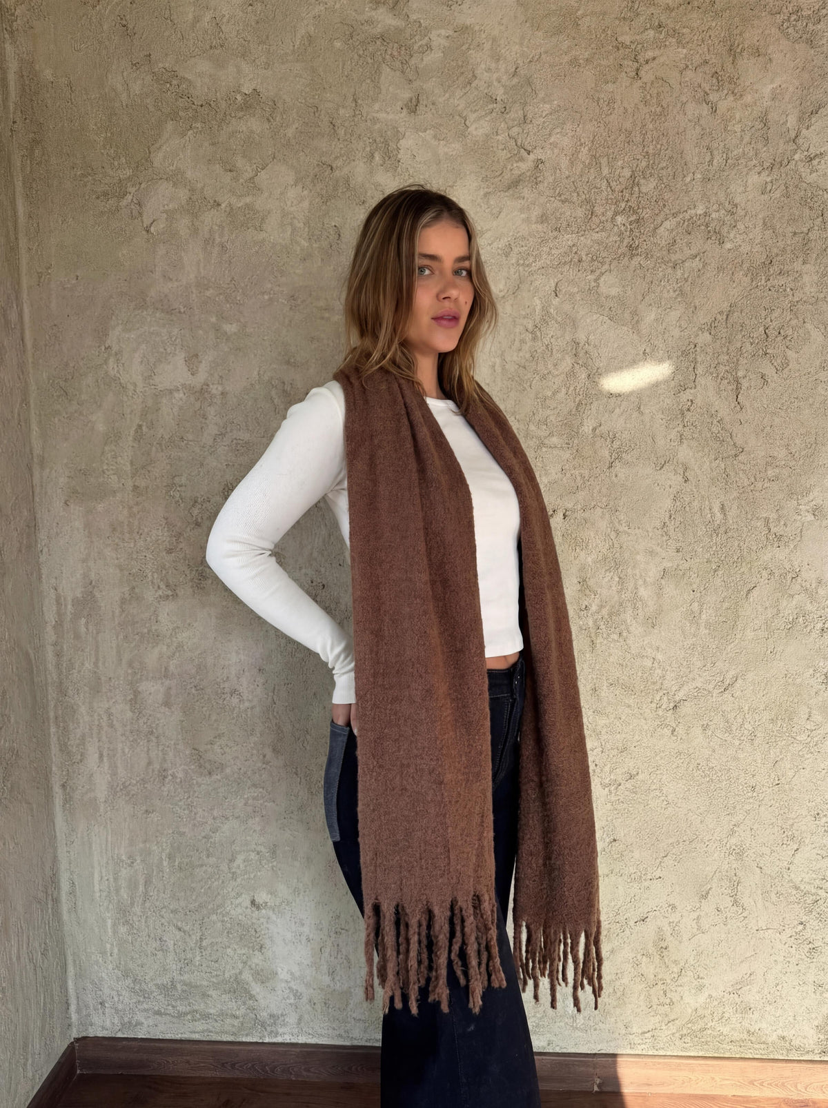 Brown Scarf With Fringes