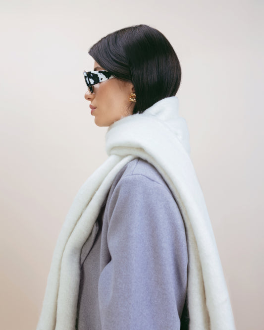 Off-White Scarf With Fringes